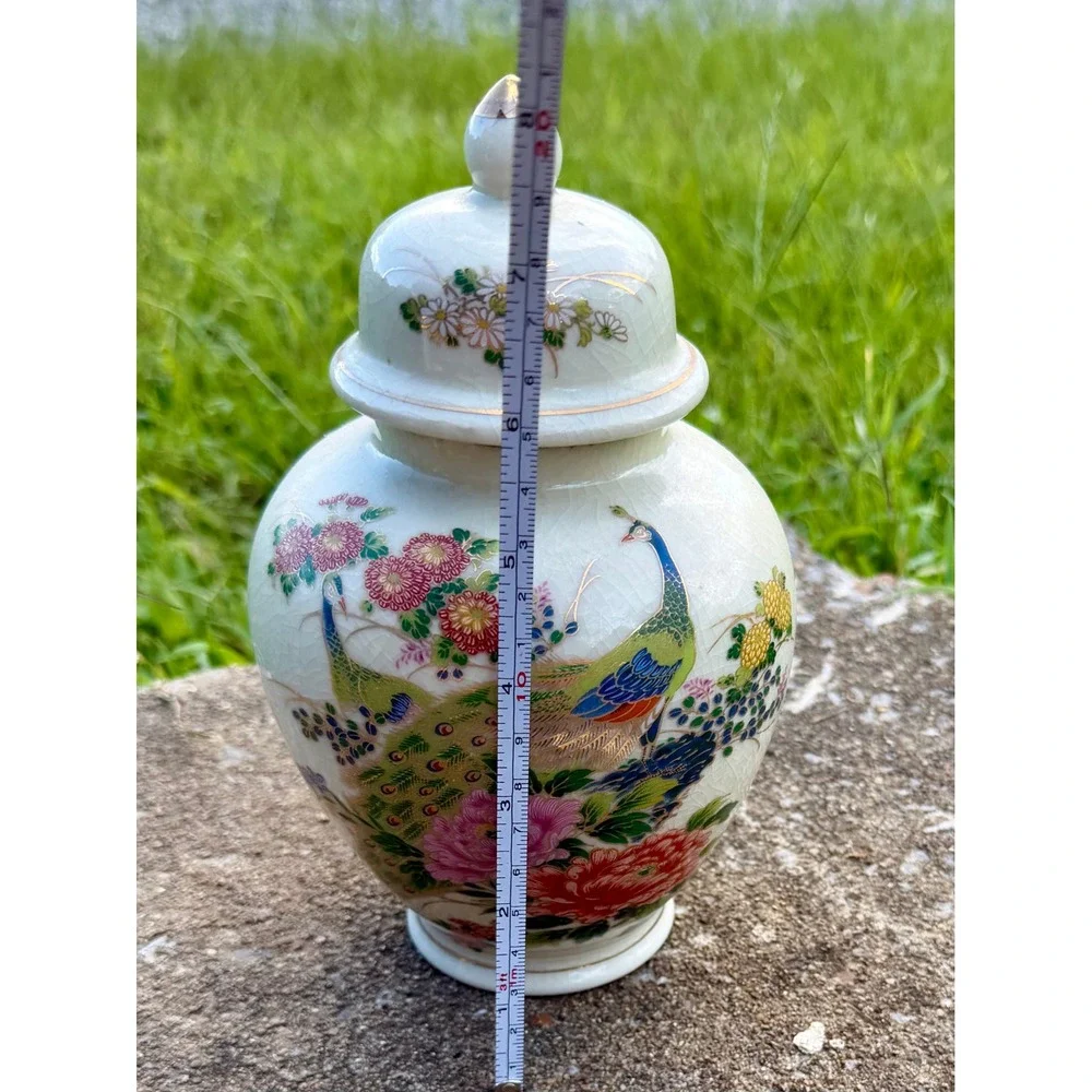 Vtg Japanese Satsuma Peacock Ginger Jar Crackle Glaze Gold Gilt D-Li Japan 7.5